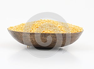 Hulled-split mung bean