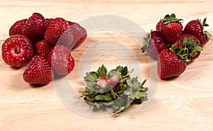 Hulling strawberries