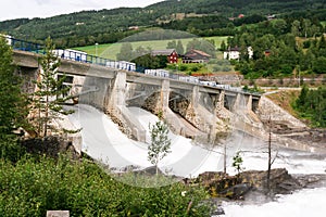 Hunderfossen dam