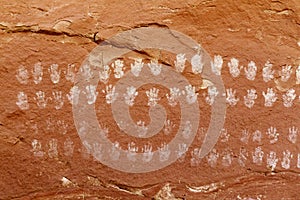 Hundred Hands Pictograph