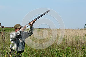 Hunter wild duck hunting