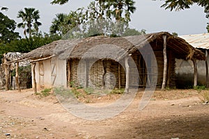 Hut in Dindefelo photo