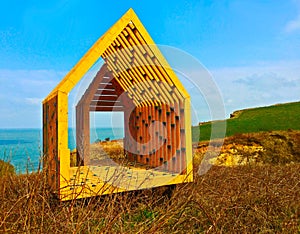 Cabana de acuerdo a el mar después 