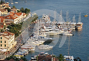 Hvar port