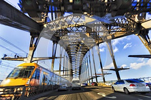 HWY Sy Harbour Bridge Train