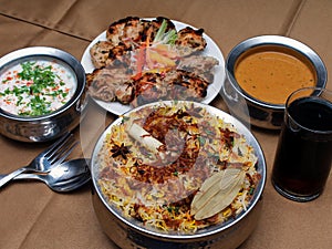 Hyderabadi cuisine Mutton Biryani, raitha, kurma Banjara Murgh Tikka