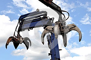 Hydraulic Claw Crane