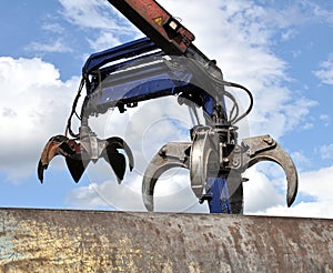 Hydraulic Claw Crane