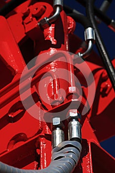 Hydraulic connector.