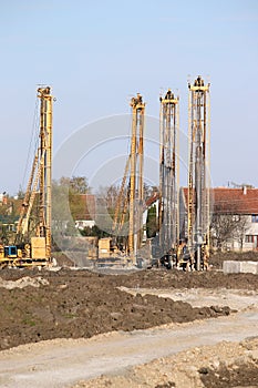 Hydraulic drilling machines