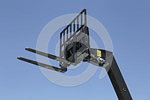 Hydraulic lifting forks 4