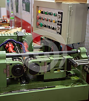 Hydraulic Thread Rolling Machine