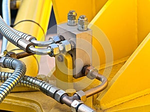 Hydraulic tubes