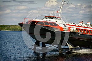 Hydrofoil boat