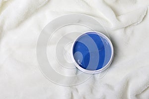 Hydrogel blue cosmetic jar for eye patches