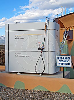 Hydrogen fuel dispenser