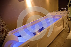 Hydromassage bathtub