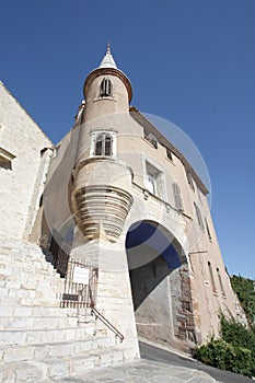 Hyeres old town's door photo