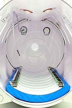 Hyperbaric Oxygen Chamber Treatment photo