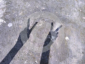 the shadow of my hand that explains some code