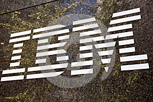 IBM brandname logo
