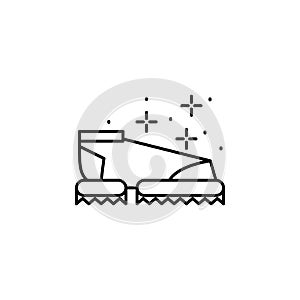 Ice-climbing shoe spike icon. Element of mountaineering icon