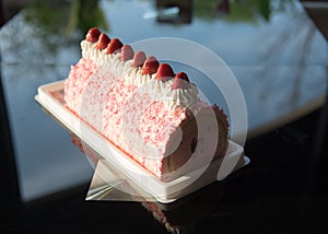 Ice cream cake Strawberry