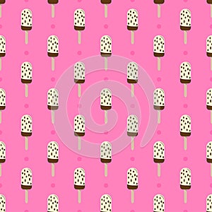 Ice cream or popsicle seamless retro vector pattern decorated. Colorful summer desert - fruit ice lolly.