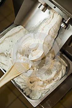 Ice cream preparation