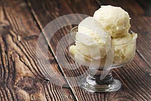 Ice cream scoops in an ice cream bowl