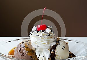 Ice cream sundae