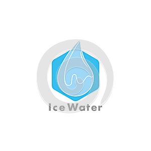 Ice cube water simple geometric clear design symbol logo vector