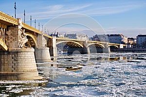 Ice on the Danube
