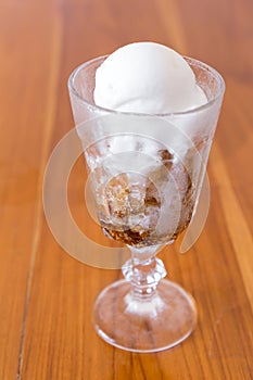 Ice espresso dessert