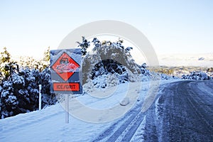 Ice/Grit Road Sign in New Zealand