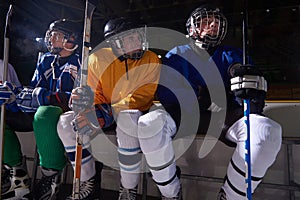 Ice hockey players on bench