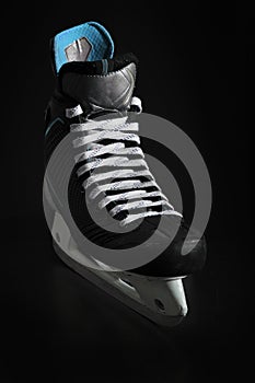 Ice hockey skate