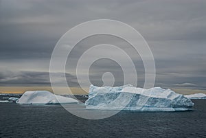 Ice Landscape of the Antarctic sector