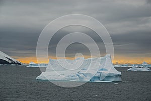 Ice Landscape of the Antarctic sector