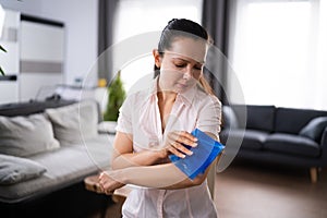 Ice Pack Cold Compress photo