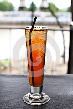 Iced peach tea