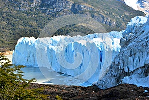 An ice wall photo