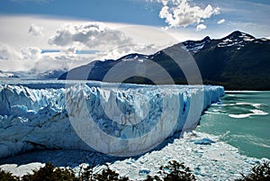 An ice wall photo