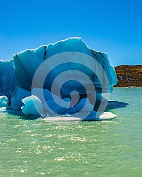 The iceberg departures from coastal glacier