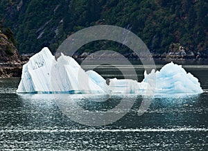 Icebergs