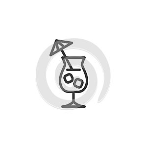 Iced cocktail glass line icon