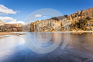 Iced MufulÃ¨ pond