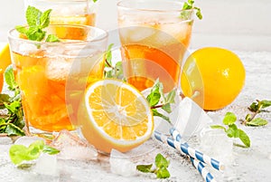 Iced tea with lemon and mint