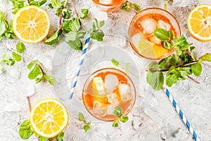 Iced tea with lemon and mint