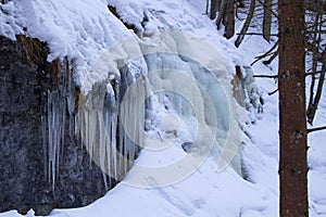 Ledopád v Piecky v národním parku Slovenský ráj, Slovensko